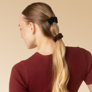 KITSCH Ruched Lace Scrunchies 5pc Set - Black, Chocolate & Mocha - on-model lifestyle detail